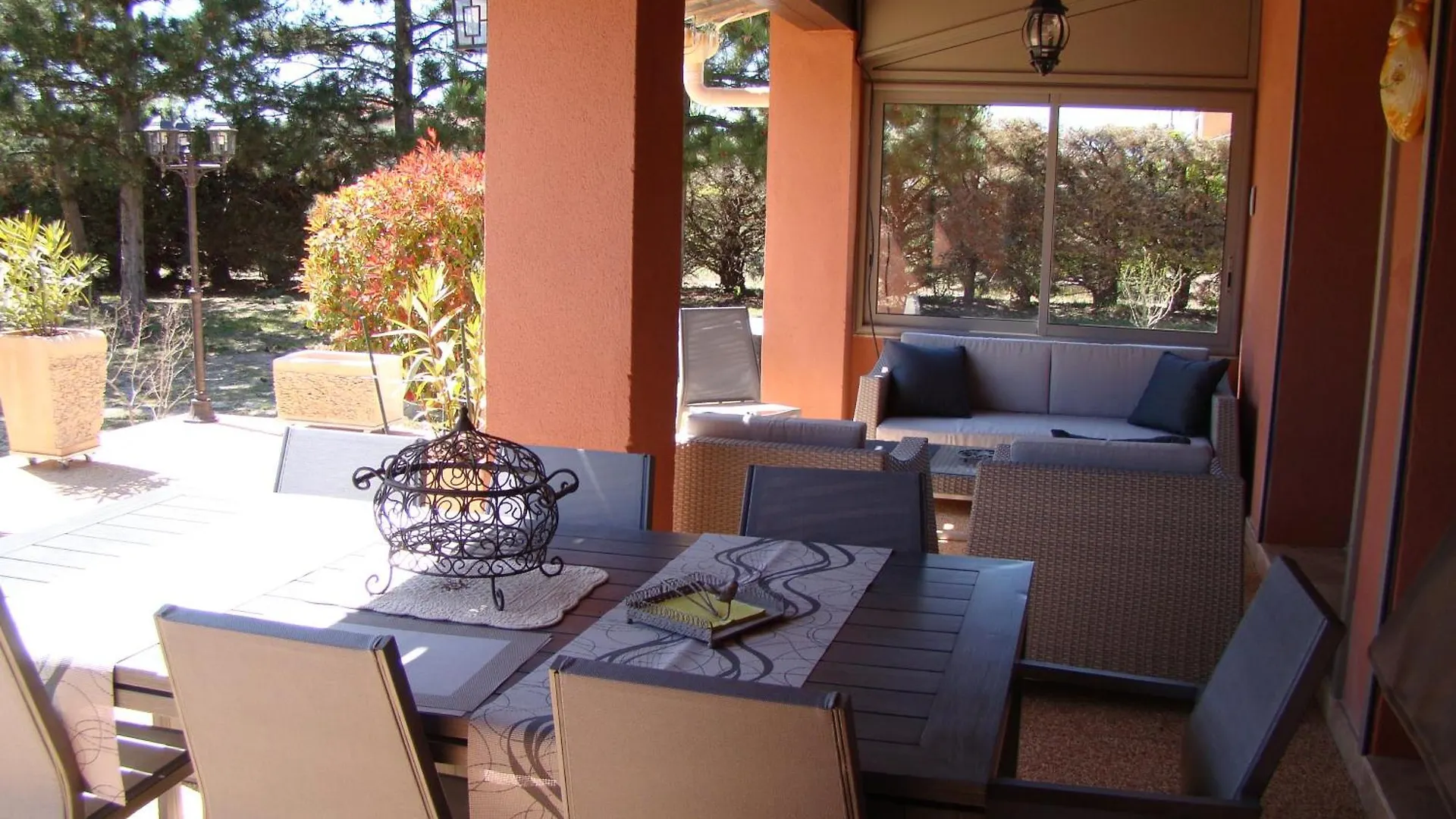 Villa Avec Piscine Roussillon en Isere